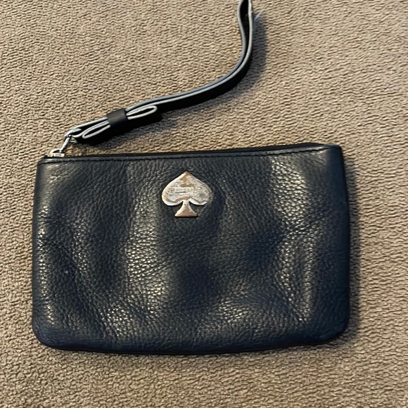 kate spade Handbags - Kate Spade Wristlet Clutch Purse Black Leather (TD)